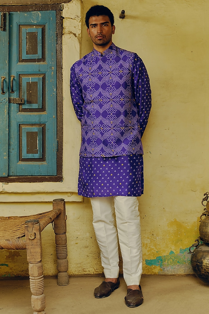 Iris Purple Dupion Silk Printed Bundi Jacket Set by Drishti & Zahabia Men