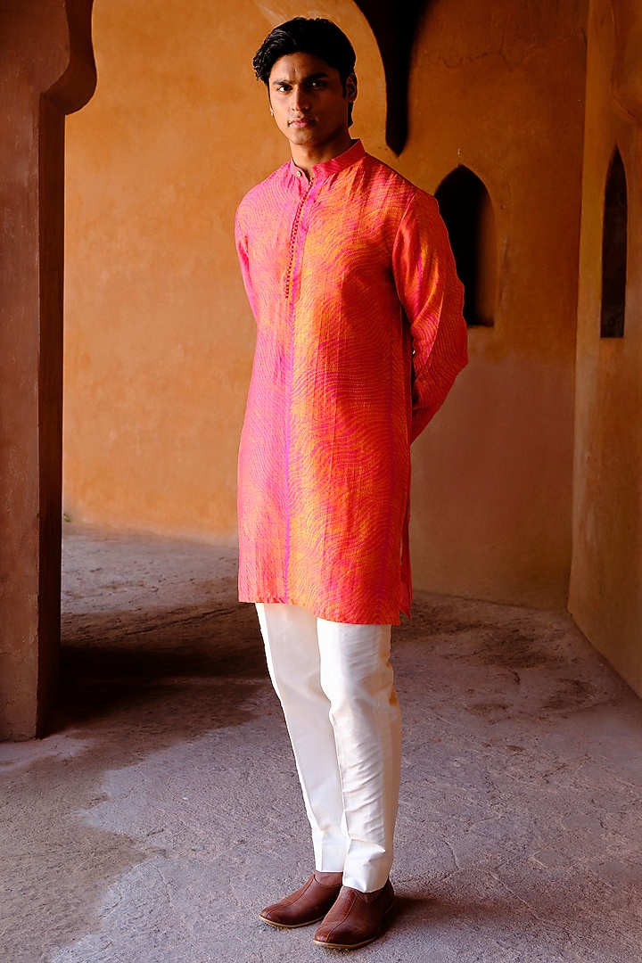 Pink Dupion Silk Digital Printed Kurta Set by Drishti & Zahabia Men at Pernia's Pop Up Shop