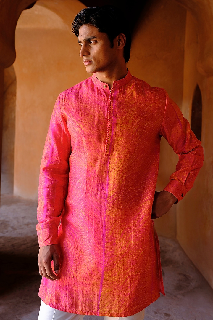 Pink Dupion Silk Digital Printed Kurta Set by Drishti & Zahabia Men at Pernia's Pop Up Shop