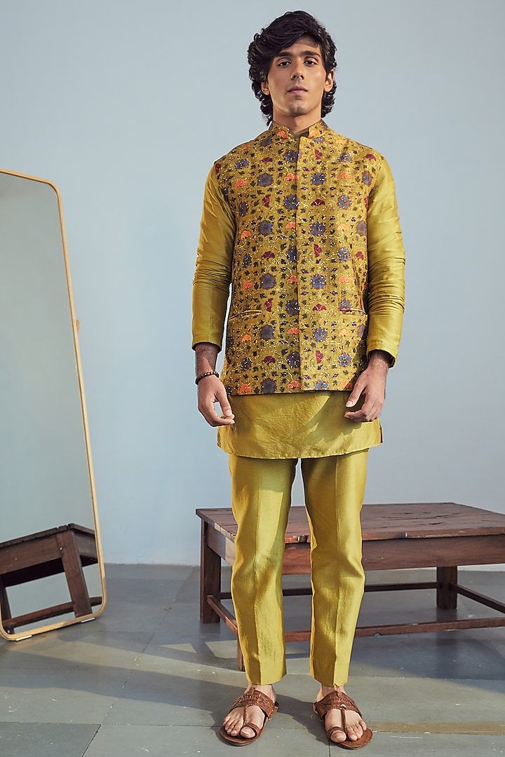 Mustard Kurta Set With Printed Bandi Jacket by Drishti & Zahabia Men