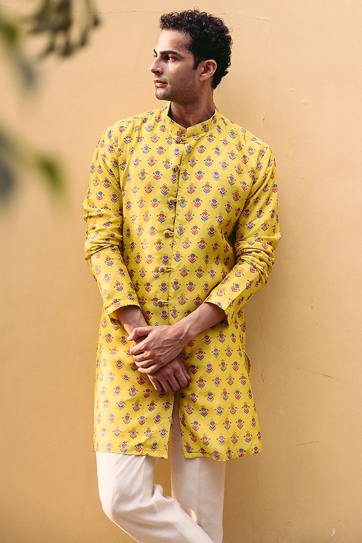 Sunshine Yellow Dupion Silk Printed Kurta Set by Drishti & Zahabia Mens at Pernia's Pop Up Shop