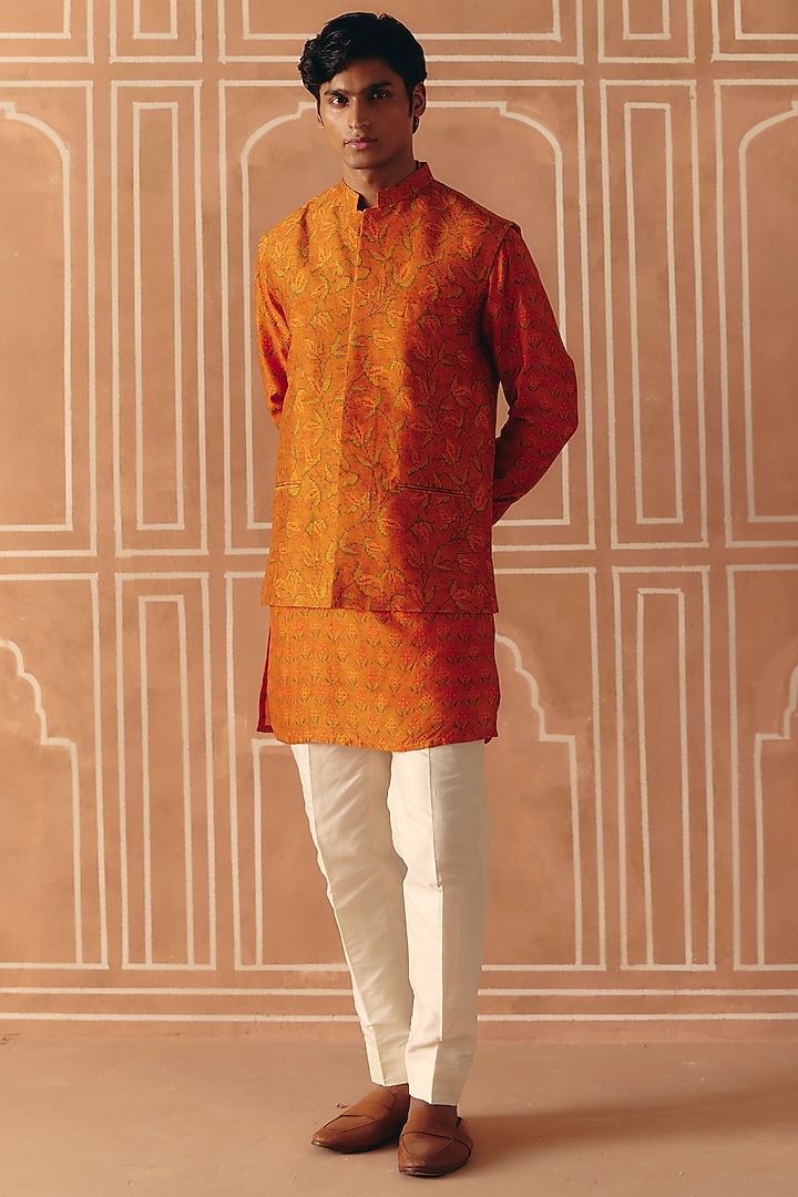 Burnt Orange Dupion Silk Printed Bundi Jacket Set by Drishti & Zahabia Men at Pernia's Pop Up Shop