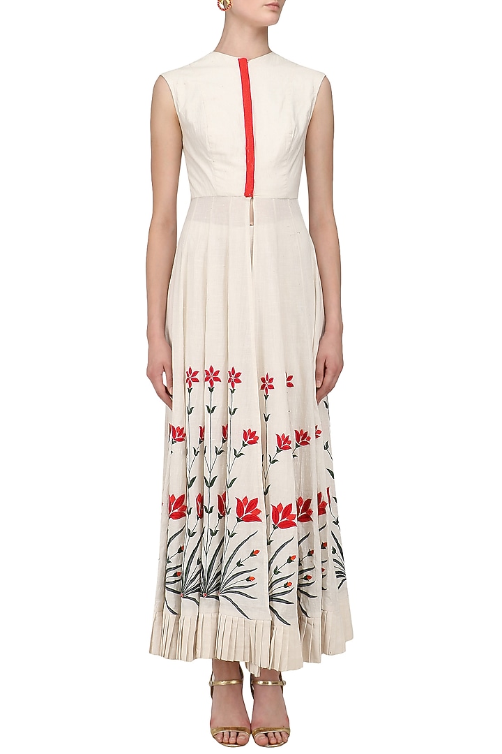 Ivory floral embroidered floor length front open kalidaar set available only at Pernia's Pop Up Shop.