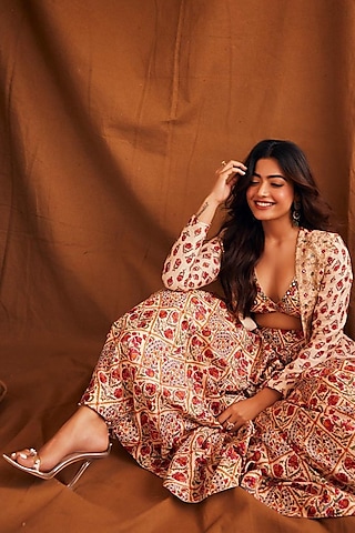 Ivory Printed Jacket Lehenga Set by Drishti & Zahabia