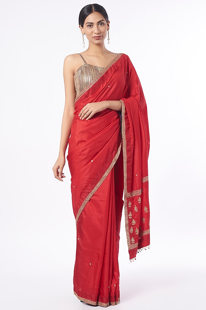Cadium Red Silk Zardosi Tilla Embroidered Handcrafted Saree Set by Dhara Shah Studio