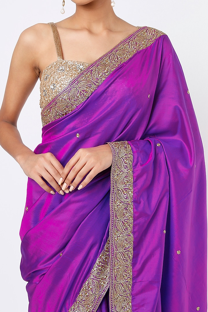 Purple Embroidered Handcrafted Reception Saree Set by Dhara Shah Studio at Pernia's Pop Up Shop