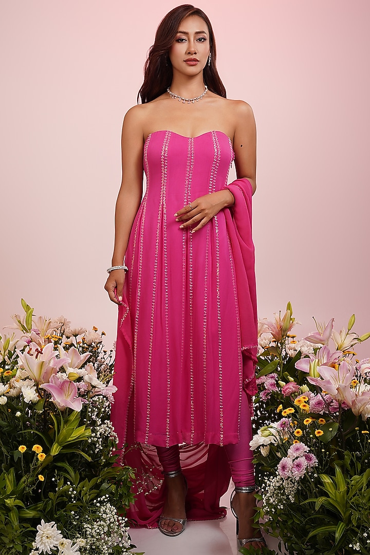 Pink Georgette Embroidered Kurta Set by Krishna Padia at Pernia's Pop Up Shop