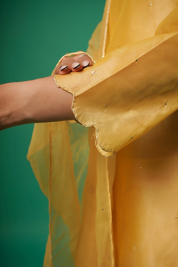 Yellow Chanderi Cotton Kurta Set by SAMAK BY MARZIAMEHDI at Pernia's Pop Up Shop
