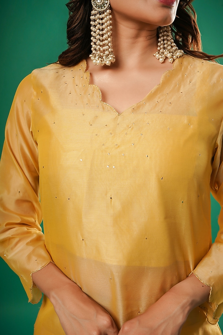Yellow Chanderi Cotton Kurta Set by SAMAK BY MARZIAMEHDI at Pernia's Pop Up Shop