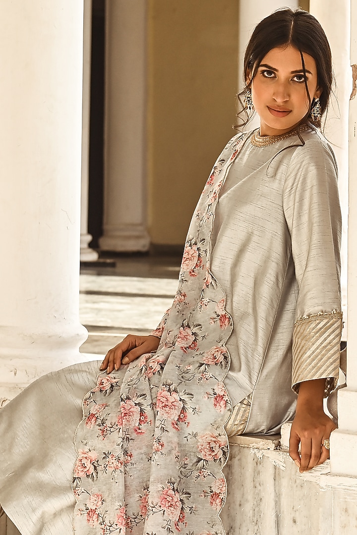 Light Grey Dupion Silk Kurta Set by Palak & Mehak at Pernia's Pop Up Shop