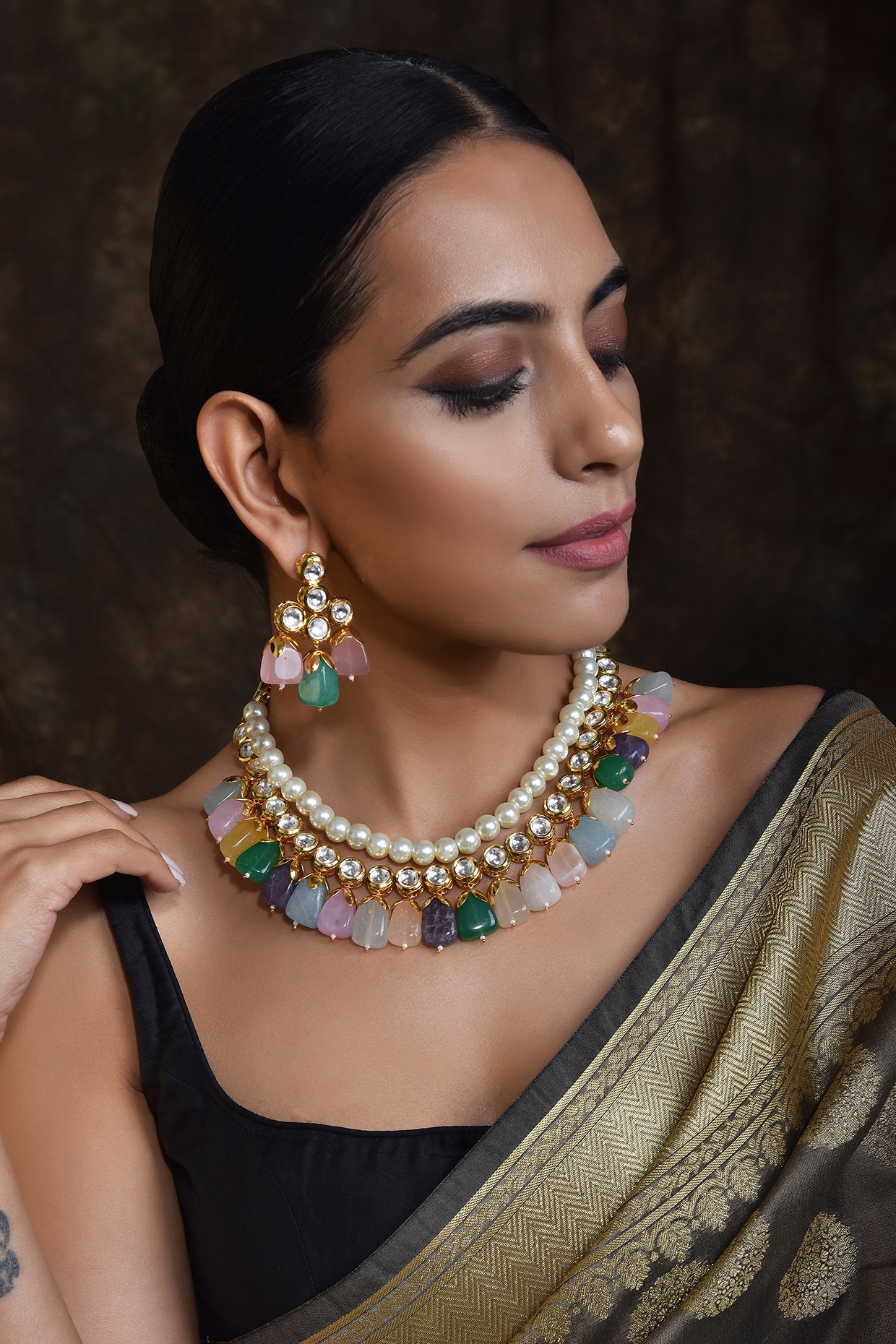 Alloy Kundan and Pearl Necklace Set - ACCDK1517 from saree.com