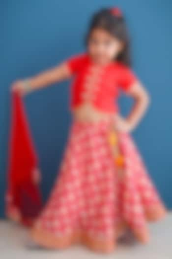 Red Printed Lehenga Set For Girls by Pankhuri by Priyanka - Kids at Pernia's Pop Up Shop