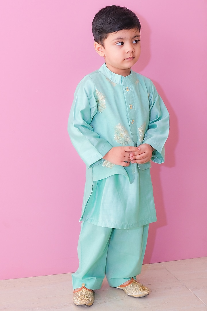 Green Chanderi Blend Embroidered Kurta Set For Boys by Pankhuri by Priyanka - Kids