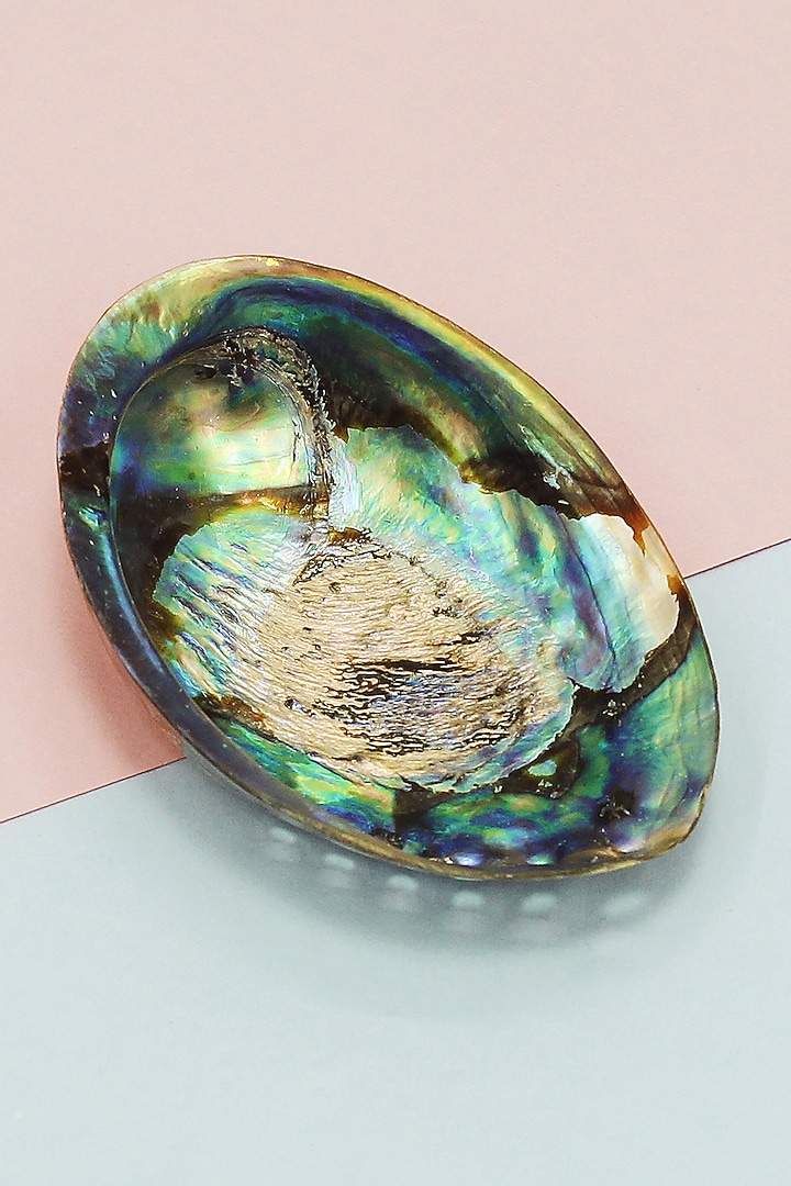 Blue Abalone Natural Sell by THOA at Pernia's Pop Up Shop