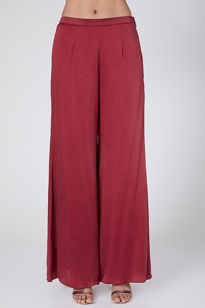Red Printed Pants Set by Dheeru Taneja at Pernia's Pop Up Shop