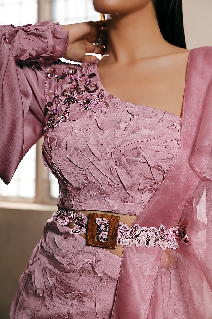 Blush Pink Embroidered Tunic Set by Dheeru Taneja at Pernia's Pop Up Shop