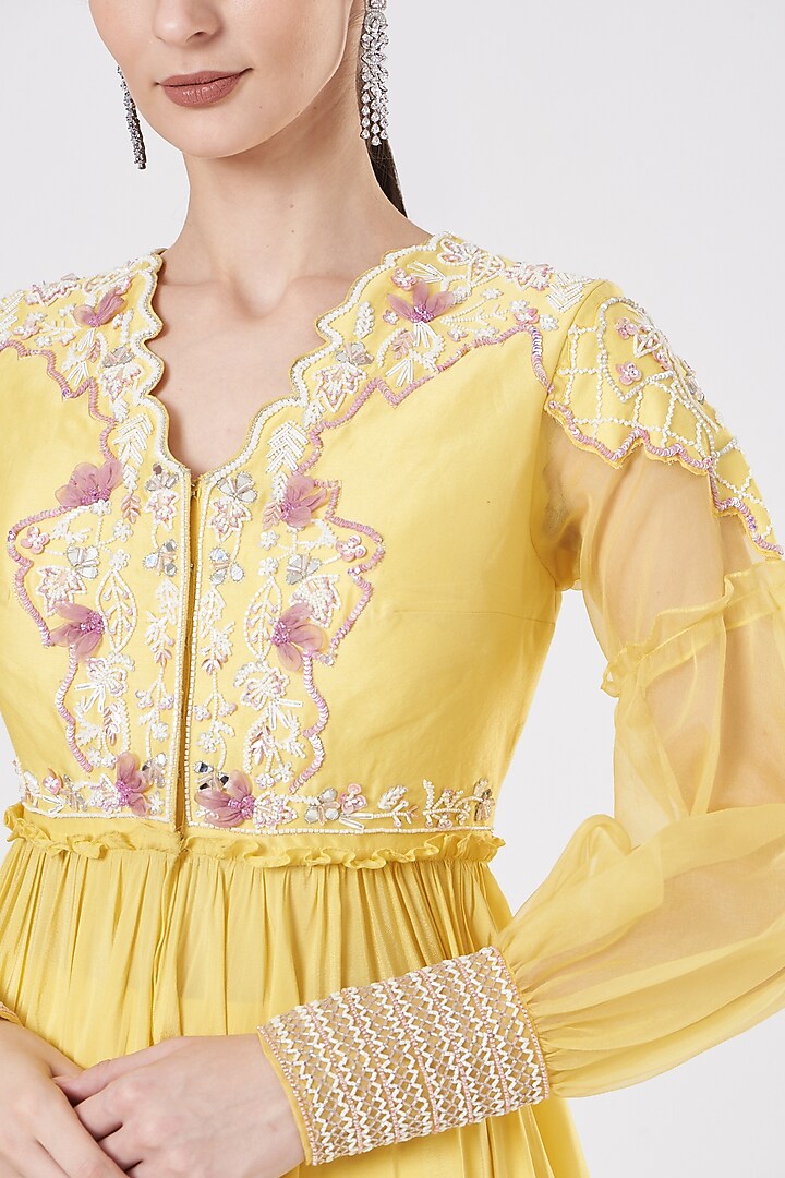 Yellow Embroidered Gharara Set by Dheeru Taneja at Pernia's Pop Up Shop