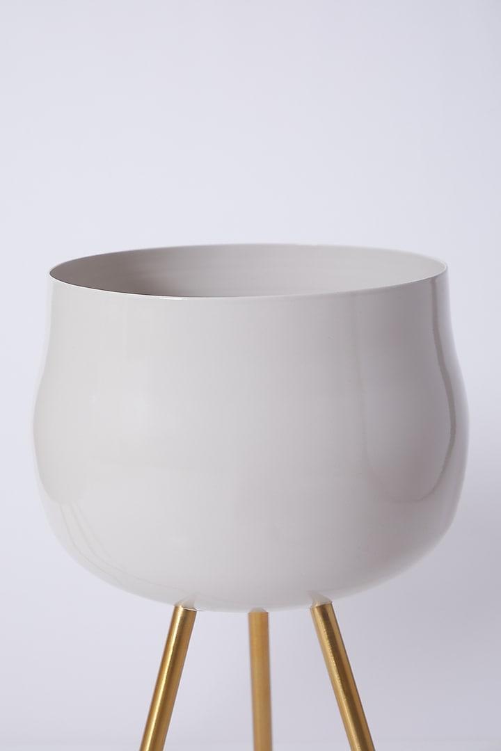 Beige & Gold Tripod Planters (Set of 2) by Dune Homes at Pernia's Pop Up Shop