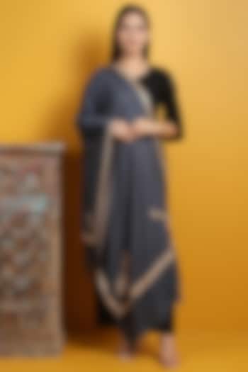 Dark Grey Pashmina Handwoven Shawl by Dusala