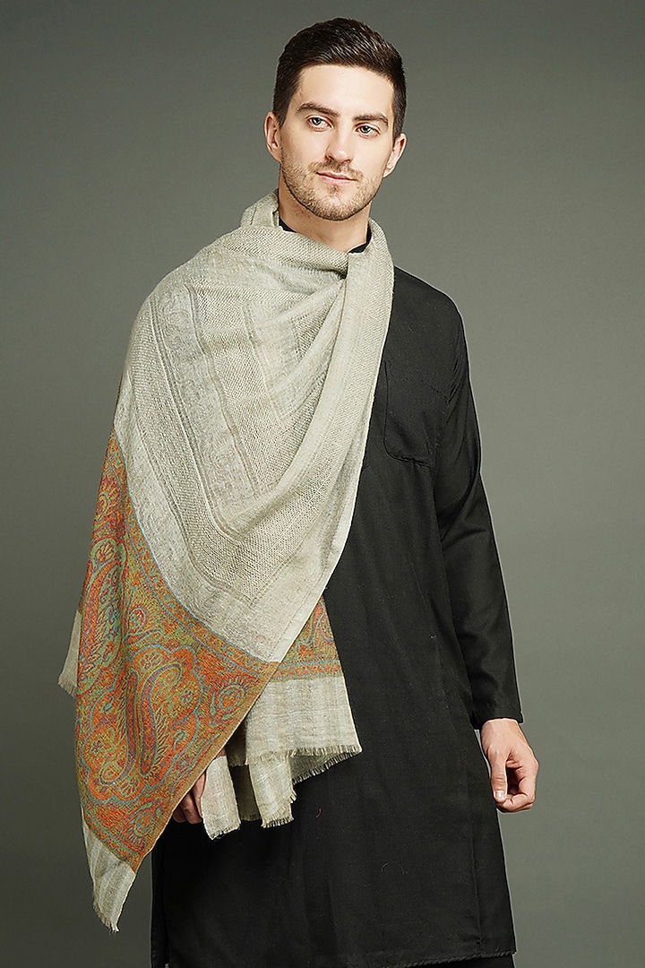 Grey Cashmere Fine Wool Woven Stole by Dusala Men at Pernia's Pop Up Shop