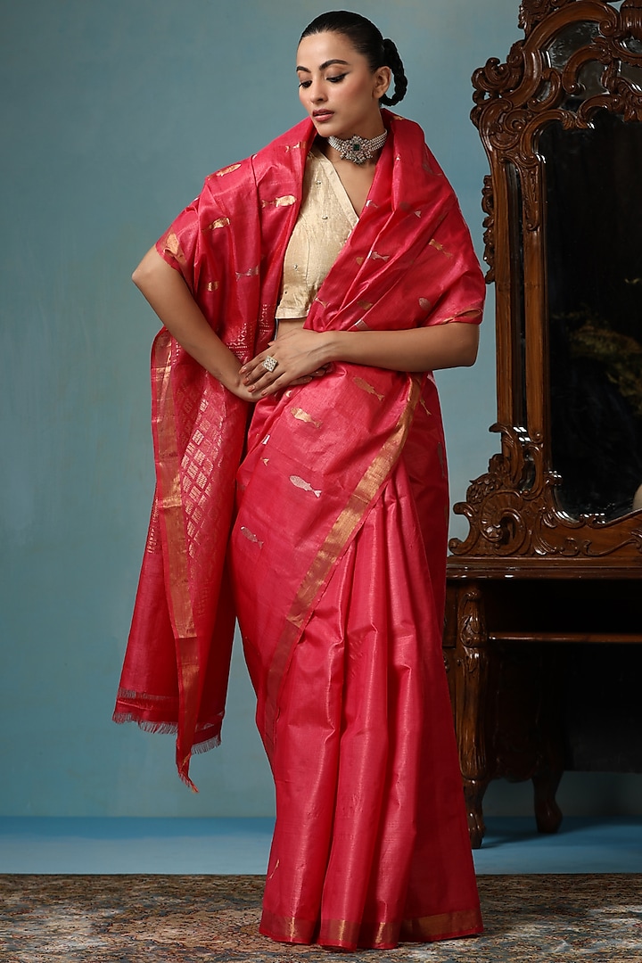 Georgia Peach Kosa Silk Handwoven Saree Set by Dusala India at Pernia's Pop Up Shop