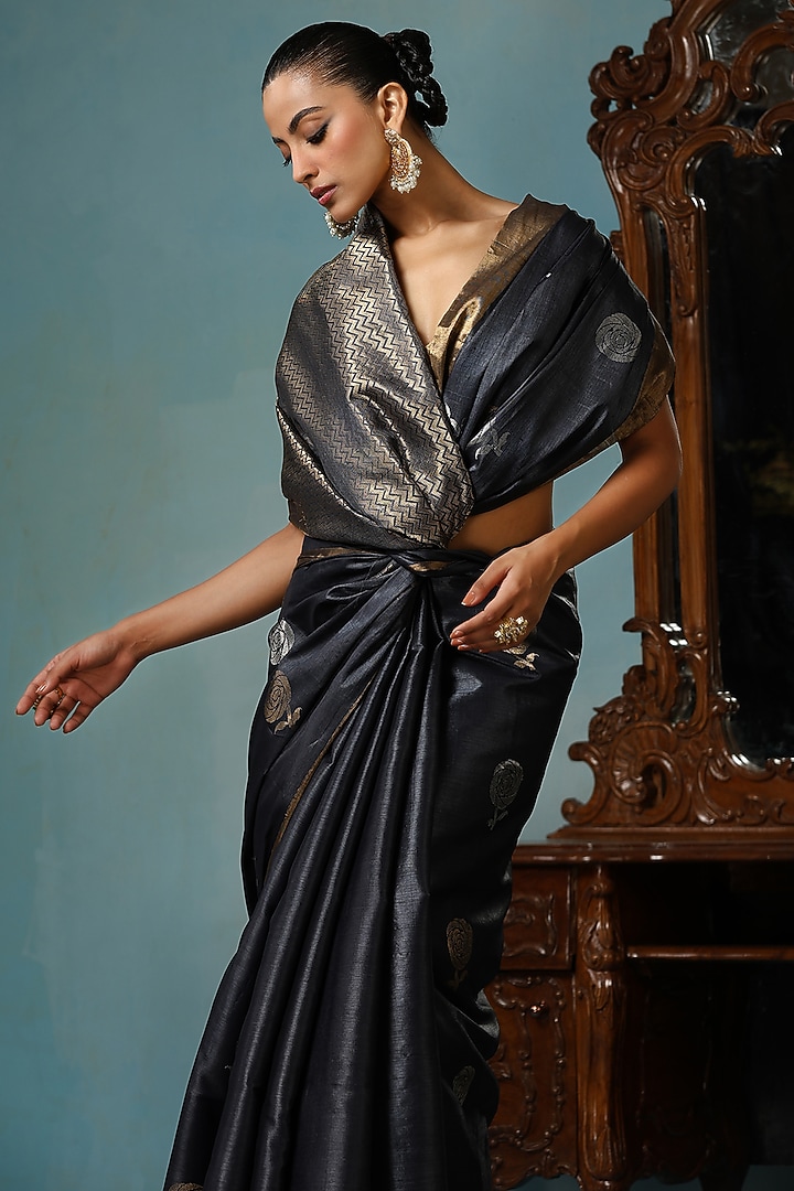 Dark Grey Kosa Silk Handwoven Party Wear Saree Set by Dusala India at Pernia's Pop Up Shop