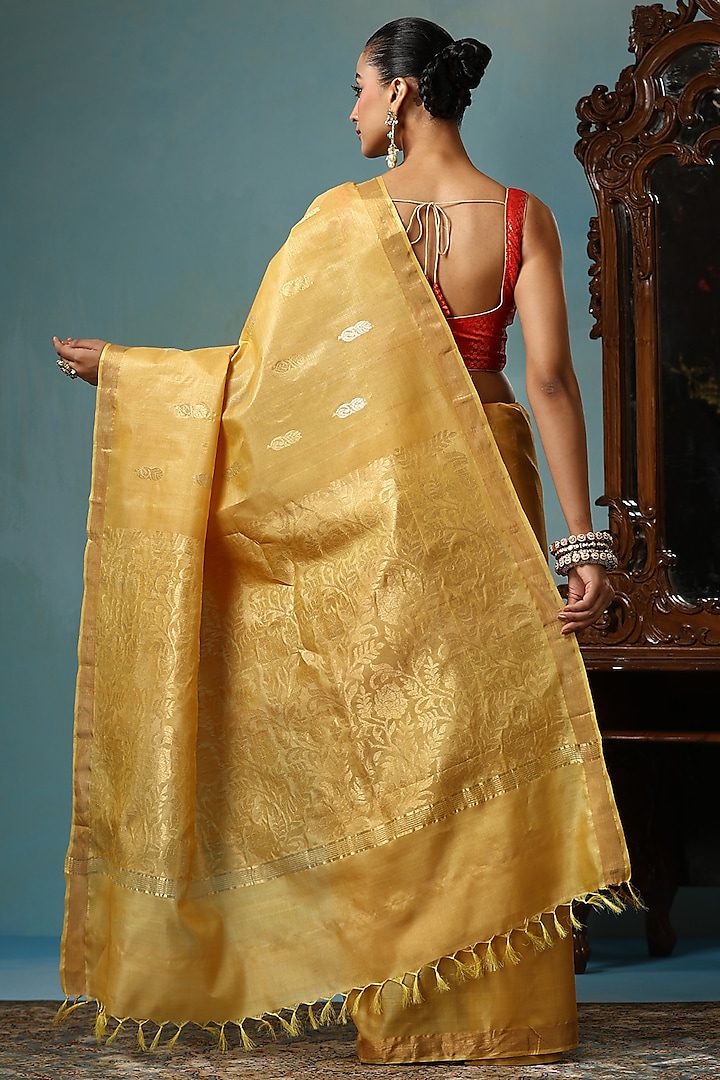 Light Yellow-Gold Kosa Silk Handwoven Party Wear Saree Set by Dusala India at Pernia's Pop Up Shop