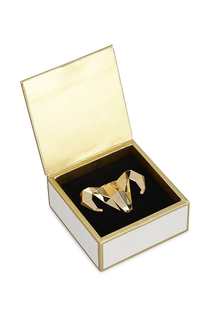 Gold Toned Alloy Brooch by Dusala Men at Pernia's Pop Up Shop