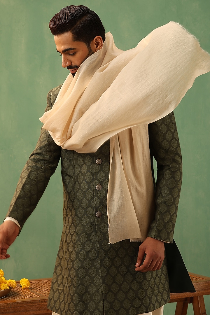 Off-White Pashmina Stole by Dusala Men at Pernia's Pop Up Shop