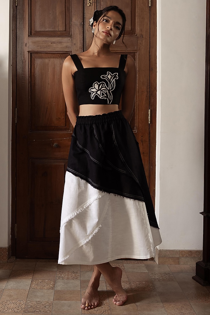 Black Cotton Linen Hand Embroidered Cropped Top by DVAI at Pernia's Pop Up Shop