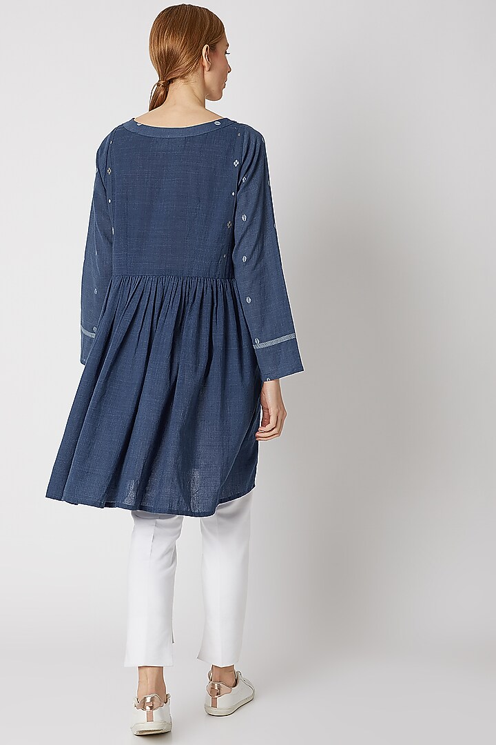 Indigo Blue Gathered Kurta by DVAA at Pernia's Pop Up Shop