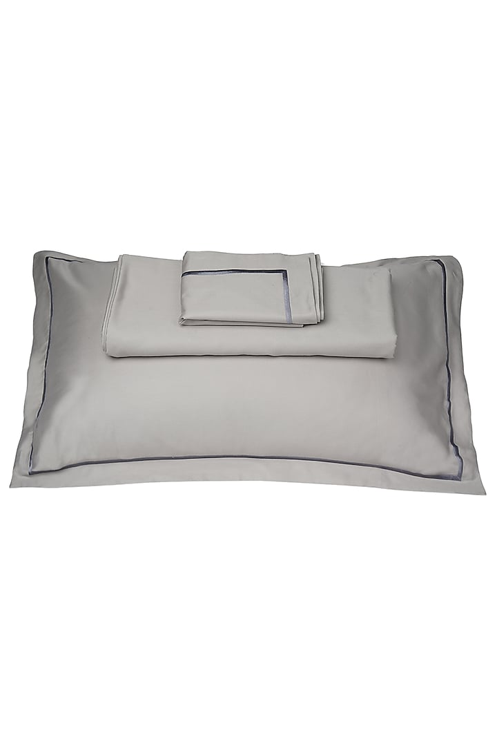 Modern Grey Cotton Bed Sheet Set by Veda Homes