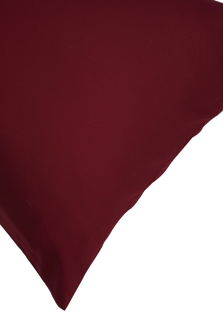 Maroon Cotton Bedsheet Set by Veda Homes at Pernia's Pop Up Shop