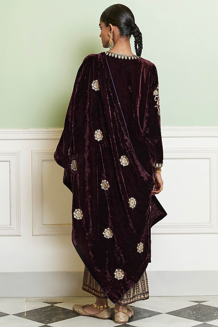 Wine Velvet Zardosi Embroidered Straight Kurta Set by Devnaagri at Pernia's Pop Up Shop