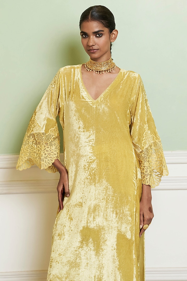 Lemon Yellow Velvet Dori Embroidered Straight Kurta Set by Devnaagri at Pernia's Pop Up Shop