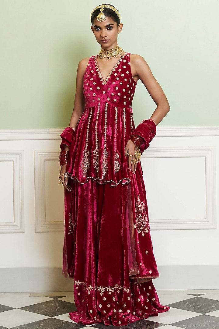 Fuchsia Velvet Hand Embroidered Sharara Set by Devnaagri at Pernia's Pop Up Shop