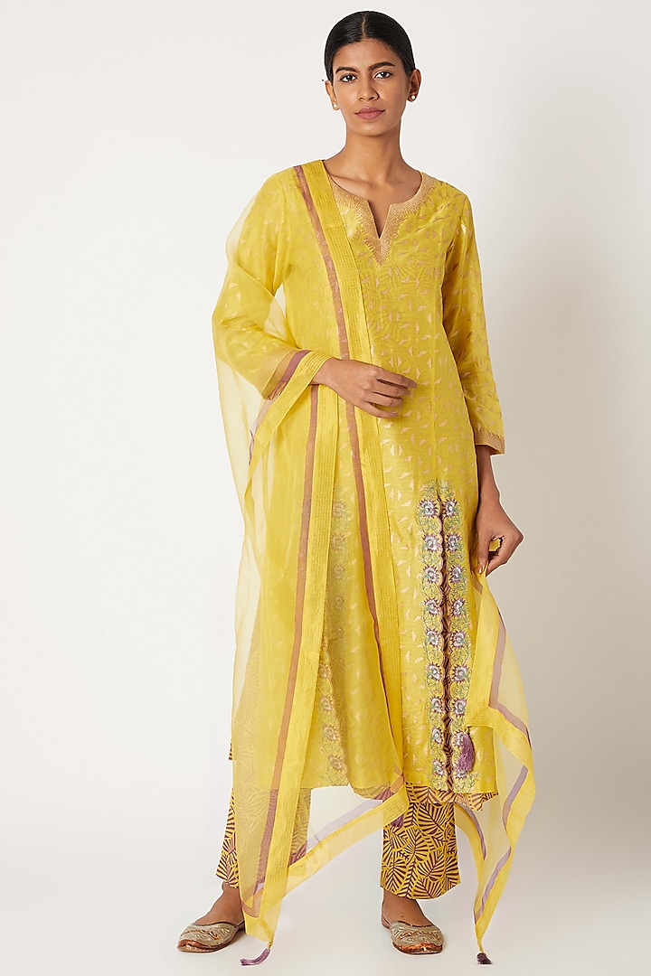 Yellow Printed & Embroidered Layered Kurta Set by Devnaagri