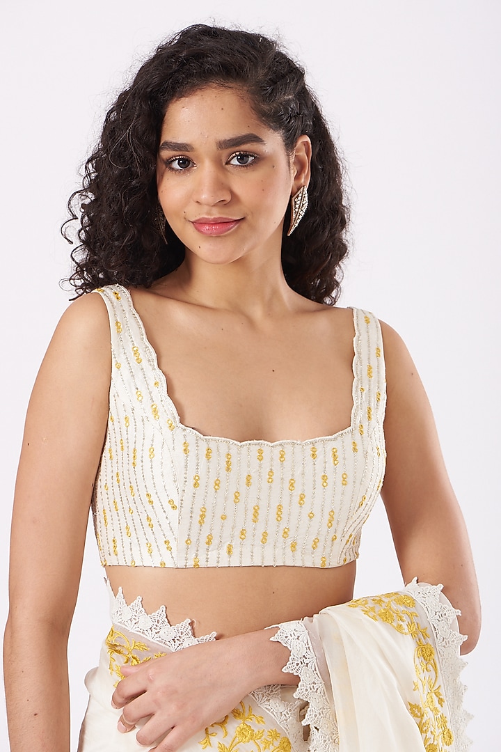Ivory Embroidered Wedding Saree Set by Devnaagri at Pernia's Pop Up Shop