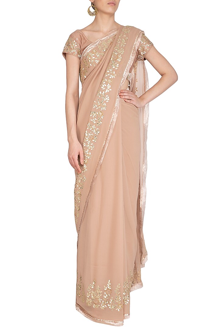 Beige Embroidered Wedding Saree Set by Devnaagri at Pernia's Pop Up Shop