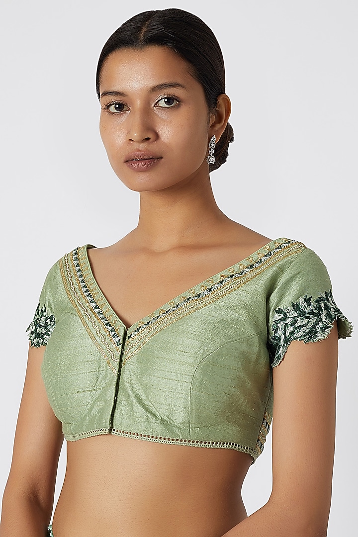 Green Organza Tie-Dye Printed & Resham Cutwork Embroidered Wedding Saree Set by Devnaagri at Pernia's Pop Up Shop