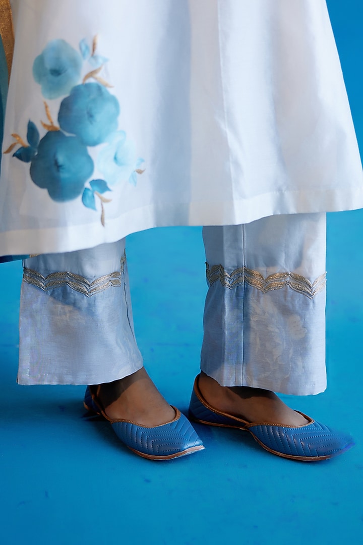 Ivory & Blue Silk Chanderi Floral Hand-Painting & Zari Embroidered Kaftan Set by Devnaagri at Pernia's Pop Up Shop