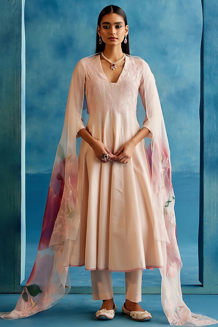 Blush Pink Cotton Silk Thread Embroidered Kalidar Anarkali Set by Devnaagri at Pernia's Pop Up Shop