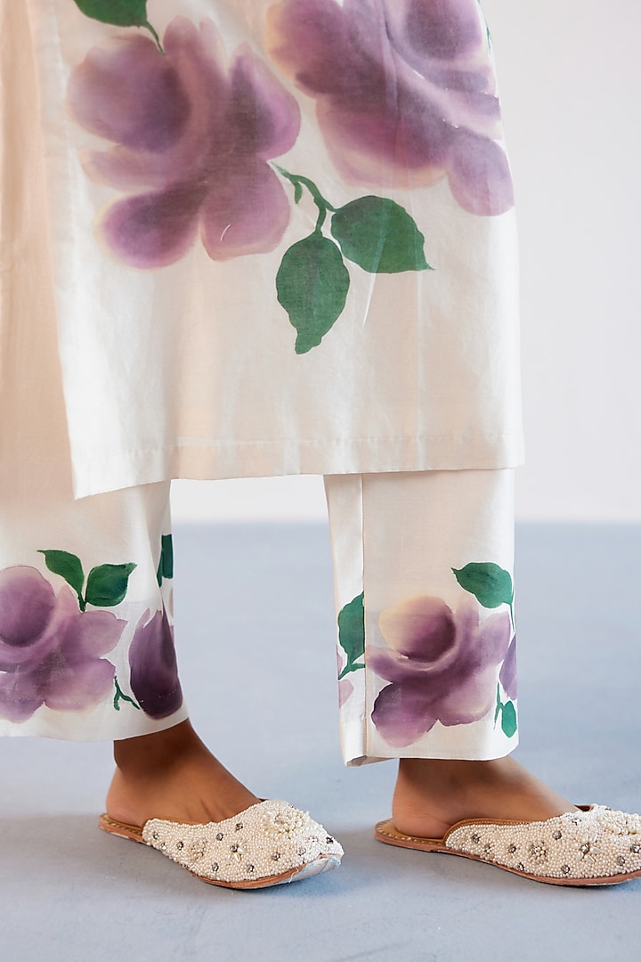 Beige & Mauve Silk Chanderi Thread & Floral Hand-Painted Kurta Set by Devnaagri at Pernia's Pop Up Shop
