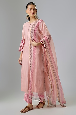 Blush Pink Silk Chanderi Block Printed & Embroidered Kurta Set by Devnaagri