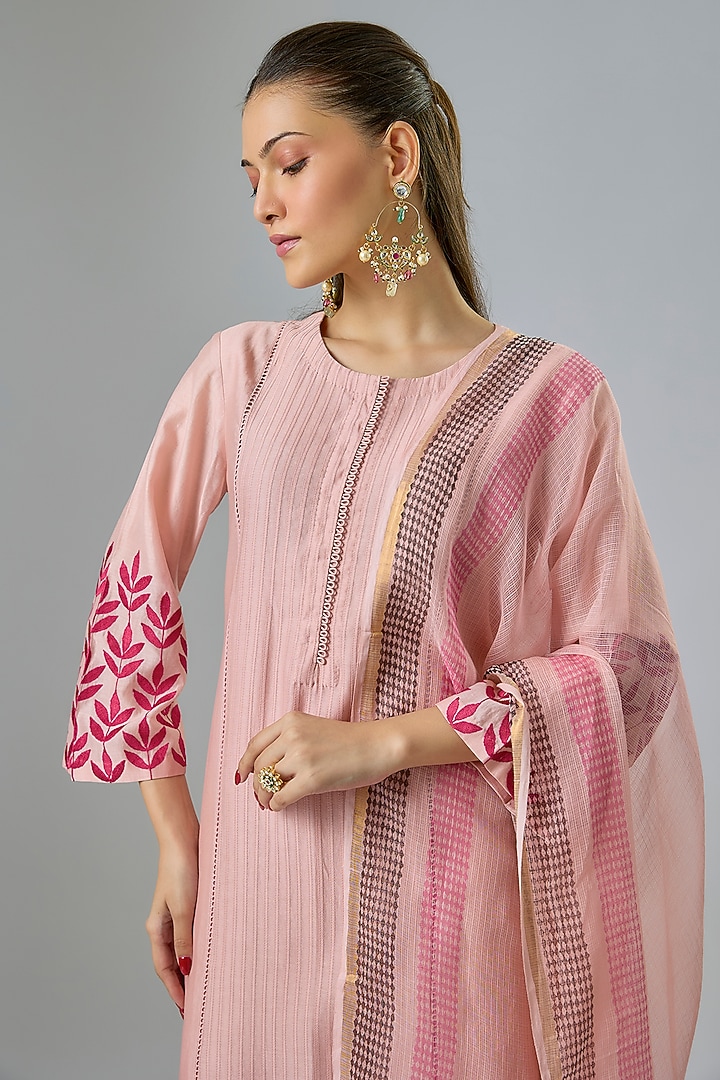Blush Pink Silk Chanderi Block Printed & Embroidered Kurta Set by Devnaagri at Pernia's Pop Up Shop