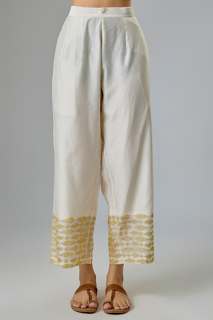 Ivory & Yellow Silk Chanderi Block Printed & Resham Embroidered Kurta Set by Devnaagri at Pernia's Pop Up Shop