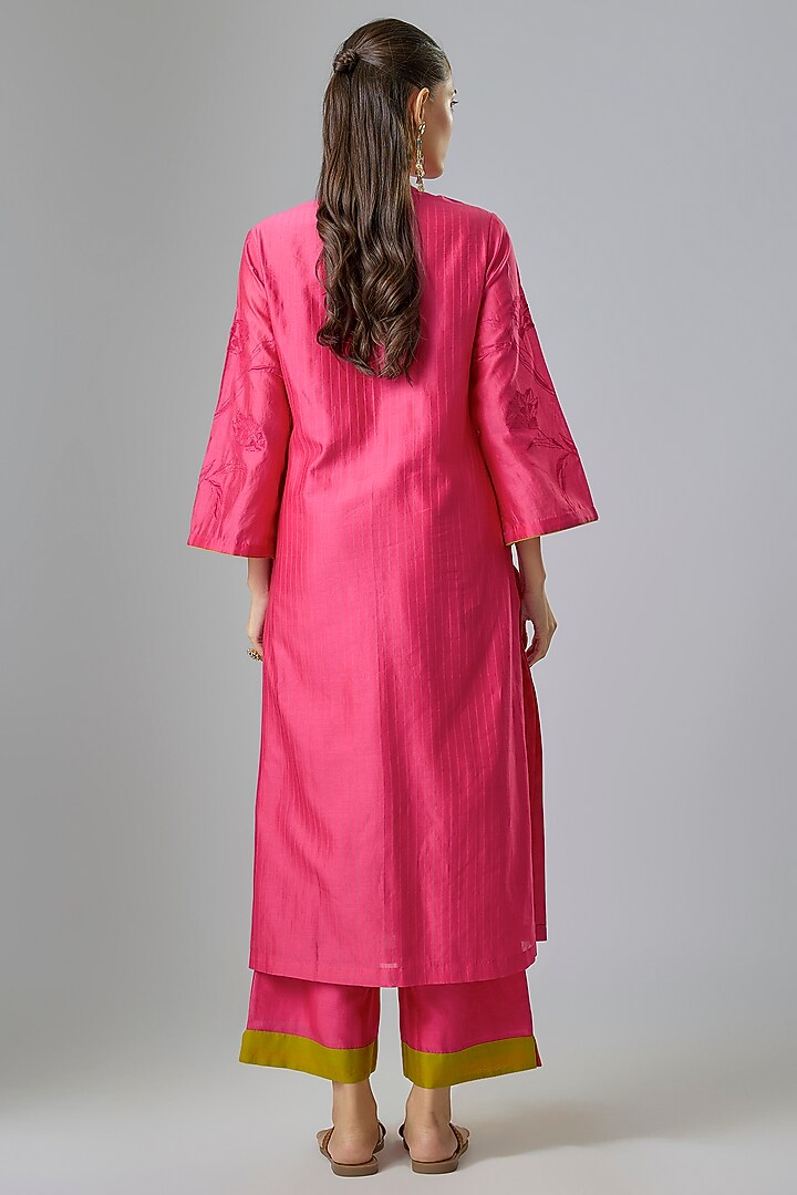 Fuchsia Pink Silk Chanderi Block Printed & Resham Embroidered Kurta Set by Devnaagri at Pernia's Pop Up Shop
