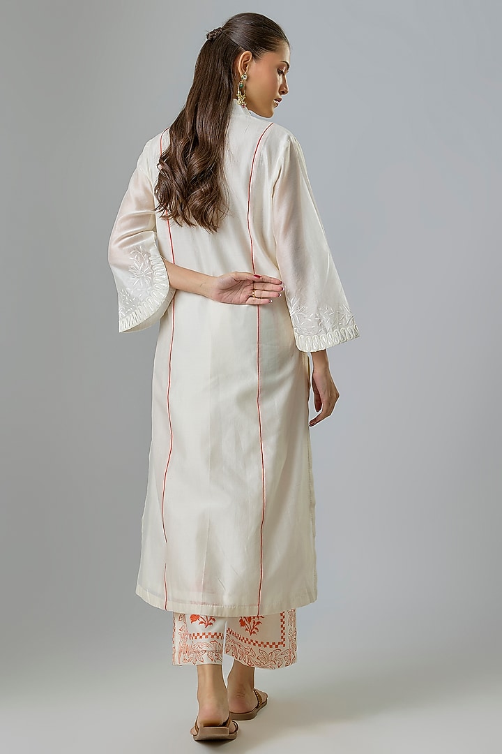 Ivory Silk Chanderi Block Printed & Resham Embroidered Kurta Set by Devnaagri at Pernia's Pop Up Shop