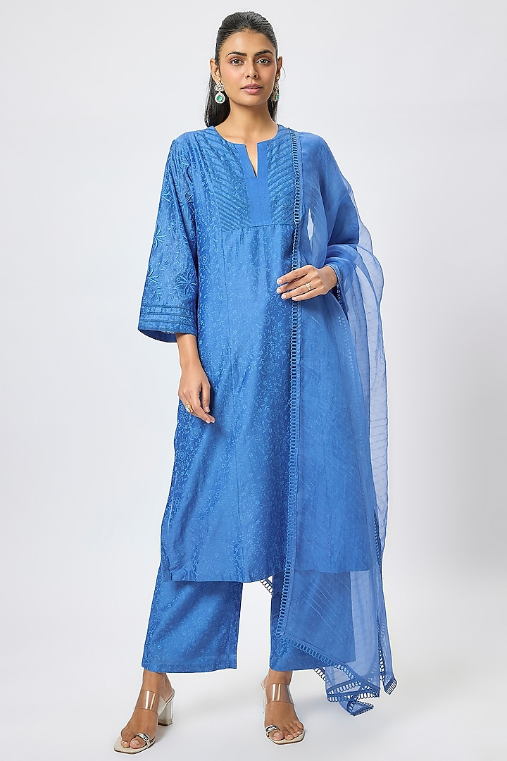 Bright Blue Silk Chanderi Resham Embroidered Kurta Set by Devnaagri at Pernia's Pop Up Shop