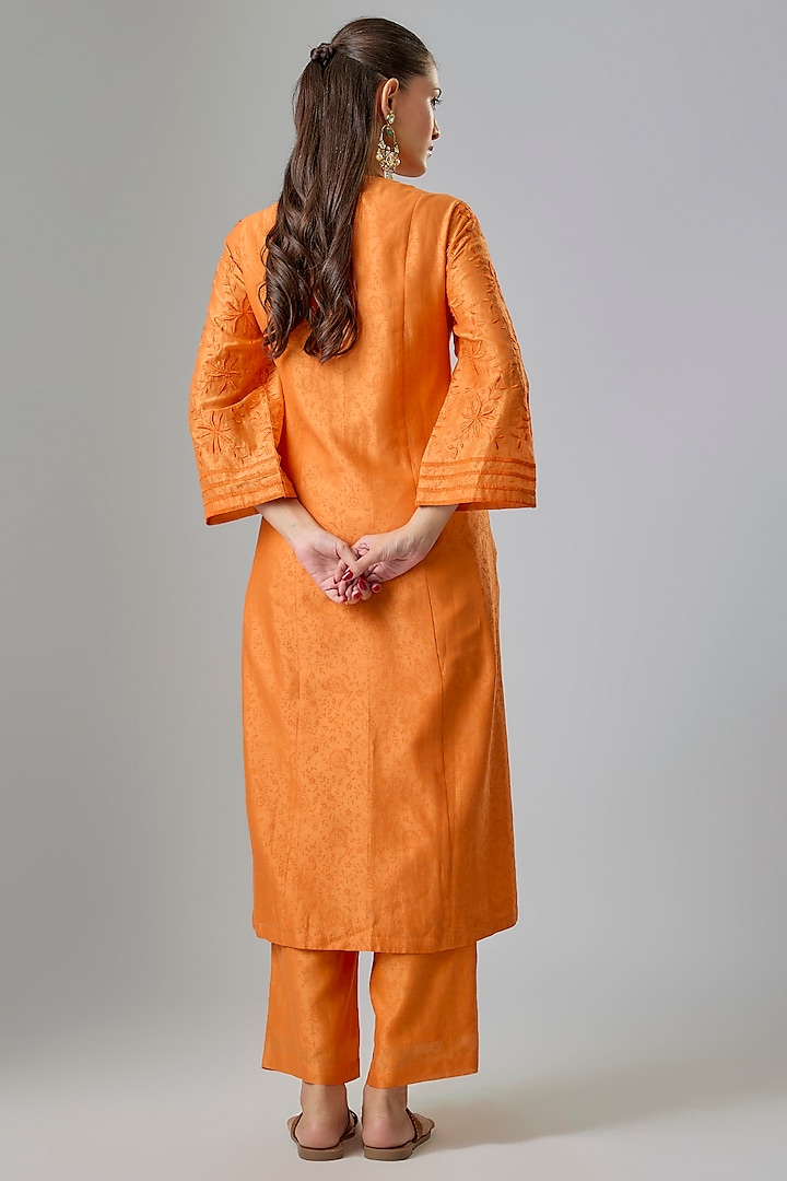 Orange Silk Chanderi Screen Printed & Resham Embroidered Kurta Set by Devnaagri at Pernia's Pop Up Shop